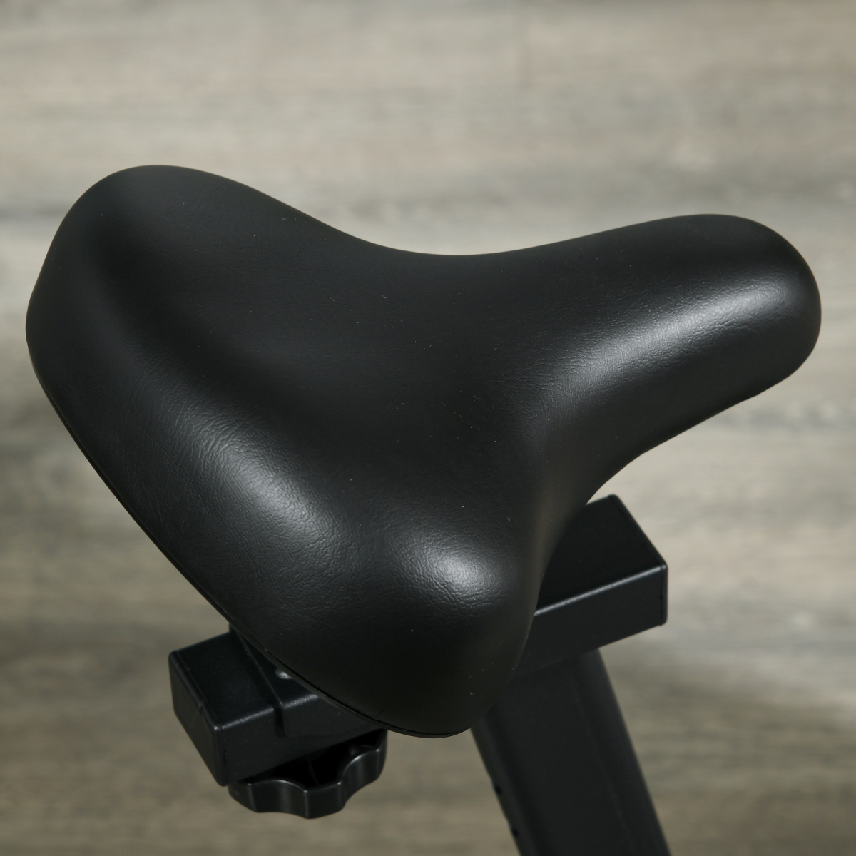 SPORTNOW Stationary Exercise Bike with LCD, 8 Levels, Adjustable Seat & Handlebar, Black