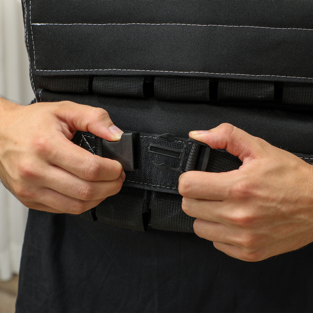 30KG Adjustable Weighted Vest w/30 Removable Metal Weight Bags, Black